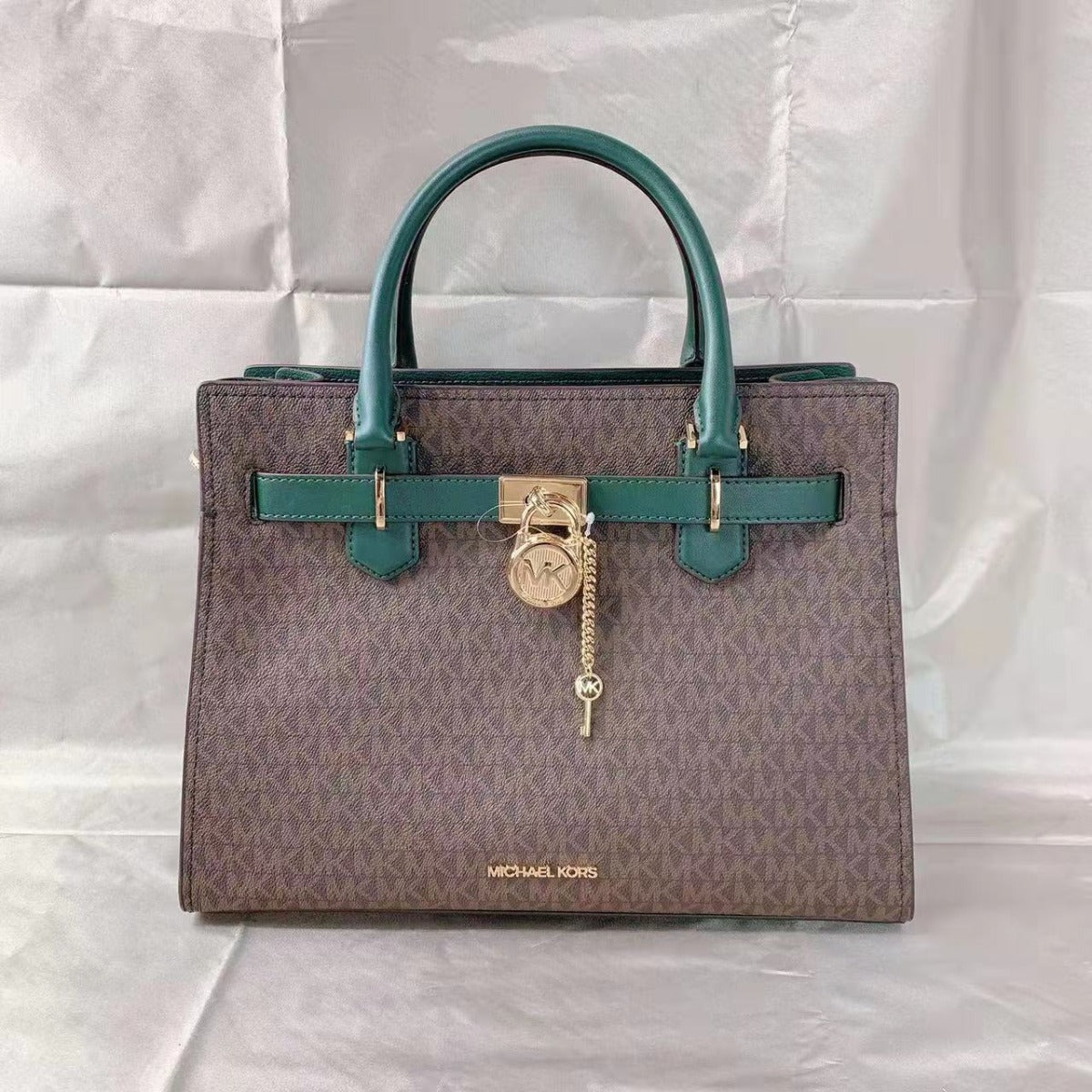 Michael Kors 35F1GHMS2B Hamilton Medium Racing Green Satchel Crossbody Handbag Michael Kors 35F1GHMS2B Hamilton Medium Racing Green Satchel Crossbody Handbag